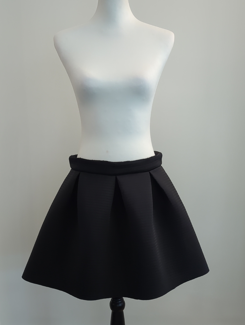 Contempo Casuals Retro Black Neoprene Pleated A-Line Skater Mini Skirt XL